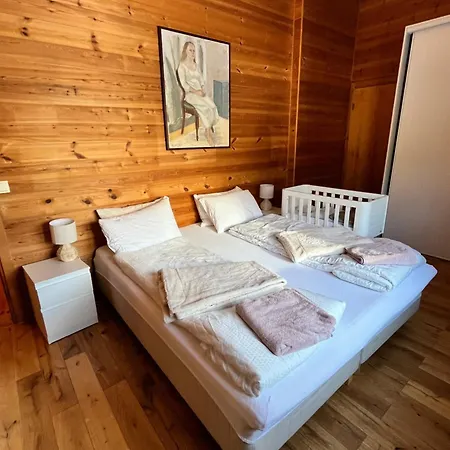 Private - 4 In A Luxury Style Penzion Oslo